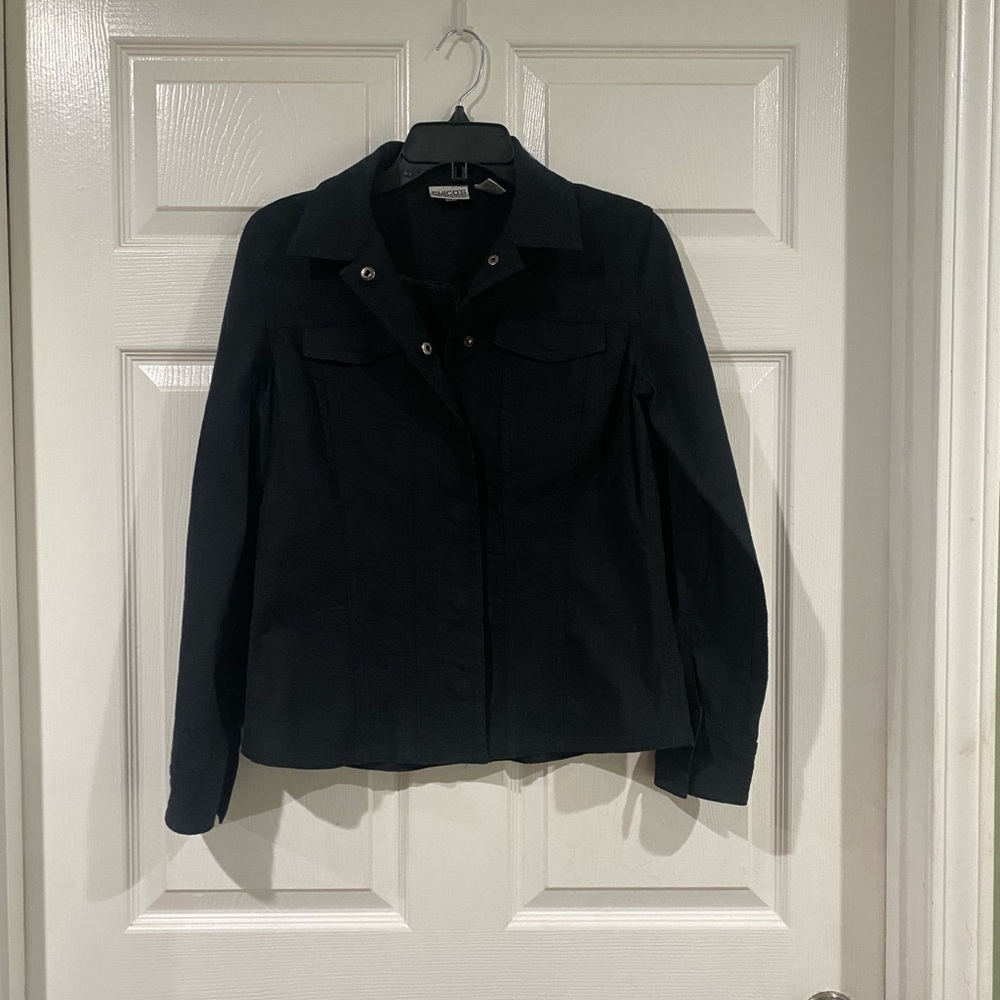 Chico's Black Denim Jacket Small Size 0 Snap Button Printed